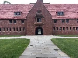 Avon Old Farms School