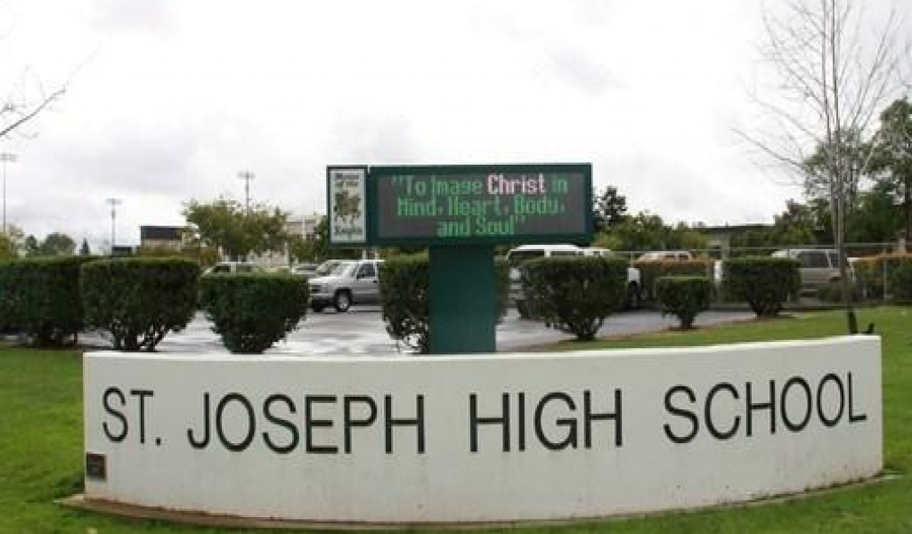 2024년 St. Joseph High School 학교의 공식 정보  | FindingSchool