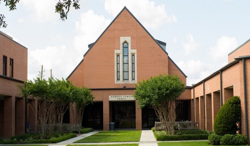 Trường Houston Christian High School Với Thông Tin Đánh Giá, Học Bổng 2024 | FindingSchool