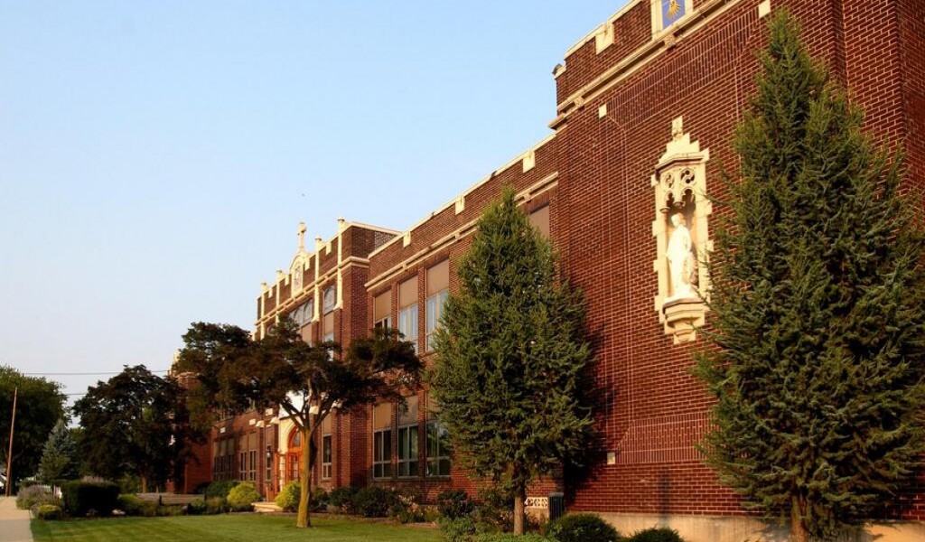 2024년 Lancaster Catholic High School 학교의 공식 정보  | FindingSchool