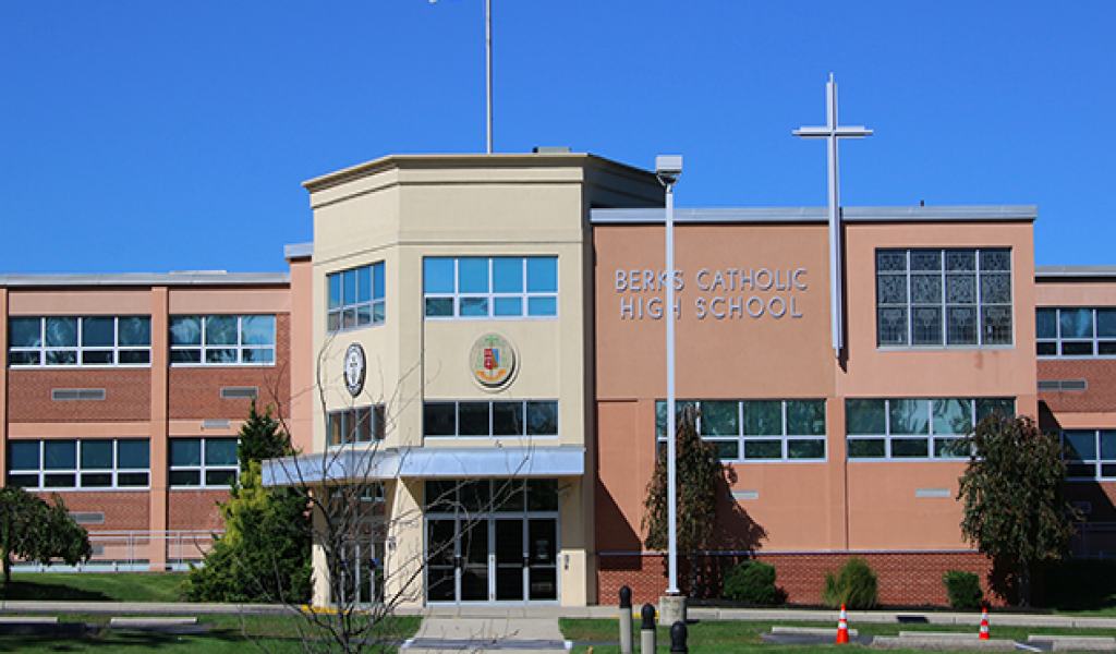 Thông Tin Trường Berks Catholic High School Đầy Đủ Chính Thức Của Năm 2024 | FindingSchool