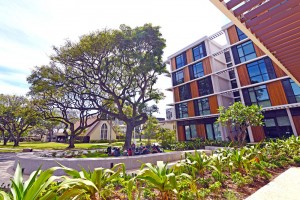 'Iolani School