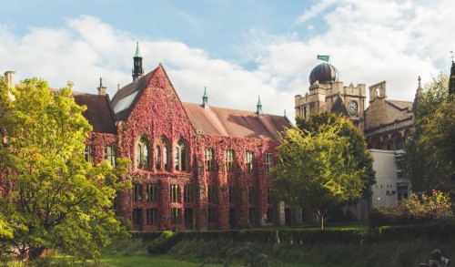 Cheltenham Ladies' College 리뷰 및 2024년 재정 지원 정보 | FindingSchool