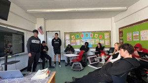 春田联邦私立中学