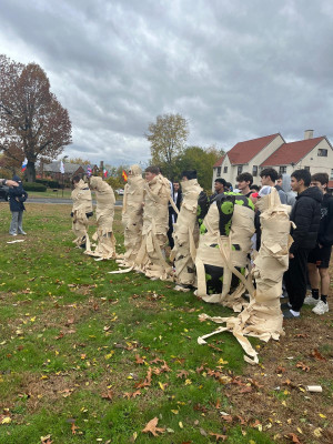春田联邦私立中学