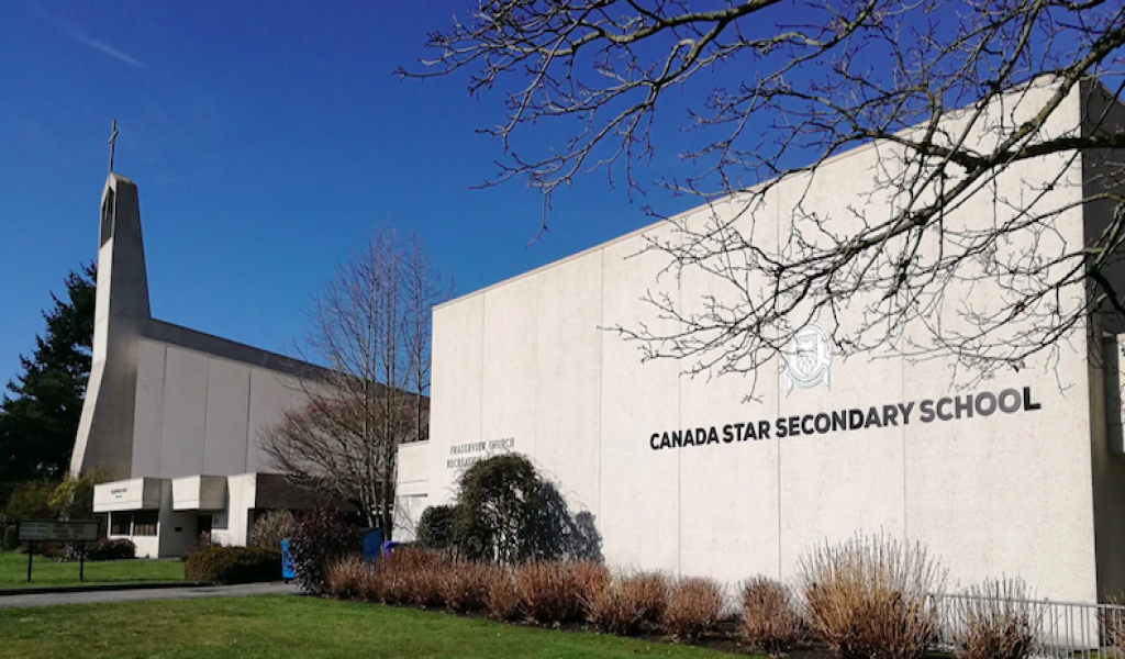 2024년 Canada Star Secondary School 학교의 공식 정보  | FindingSchool