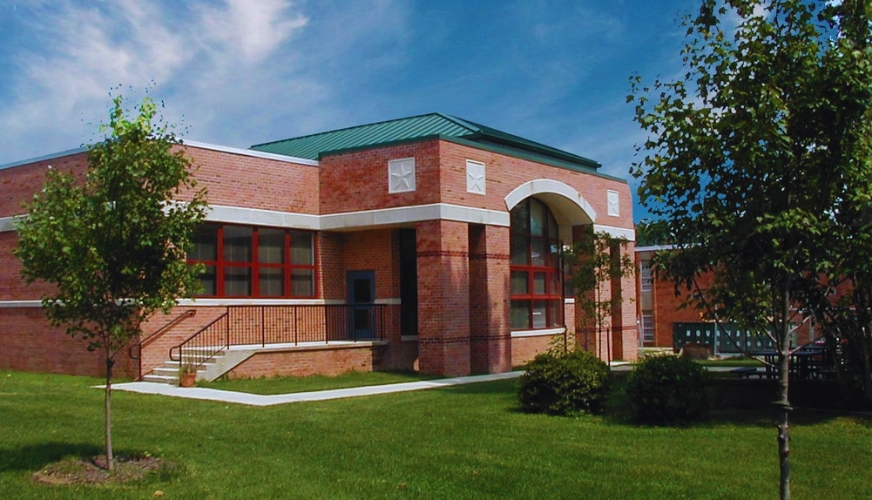 McLean High School