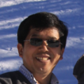 û Simon